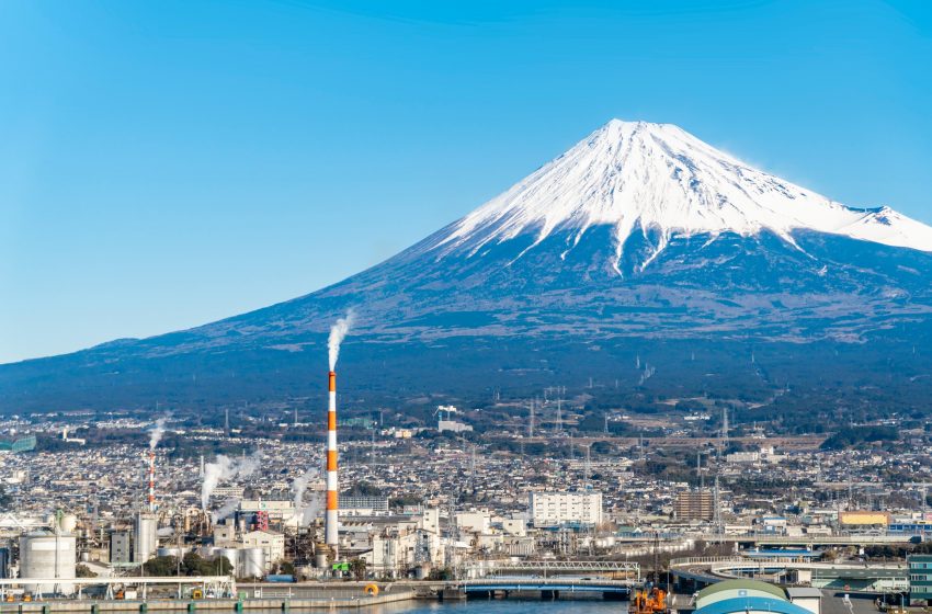  静岡県・富士市、東京圏からの移住で移住支援金、世帯100万円で子育て加算も