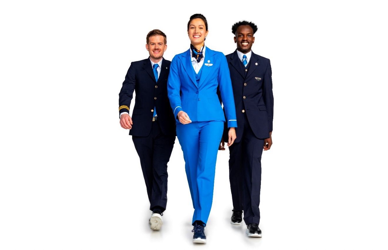 KLMオランダ航空、客室乗務員のスニーカー着用を可能に、業務環境の ...