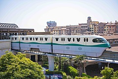 東京ディズニー、運行終了間近のリゾートラインを貸切りできる乗車券を発売、1組1両、体験型とラストラン記念乗車