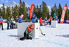 欧州で人気が高まる日本発祥の「雪合戦」、オーストリアで第2回国際大会、冬リゾートの新たなアクティビティに